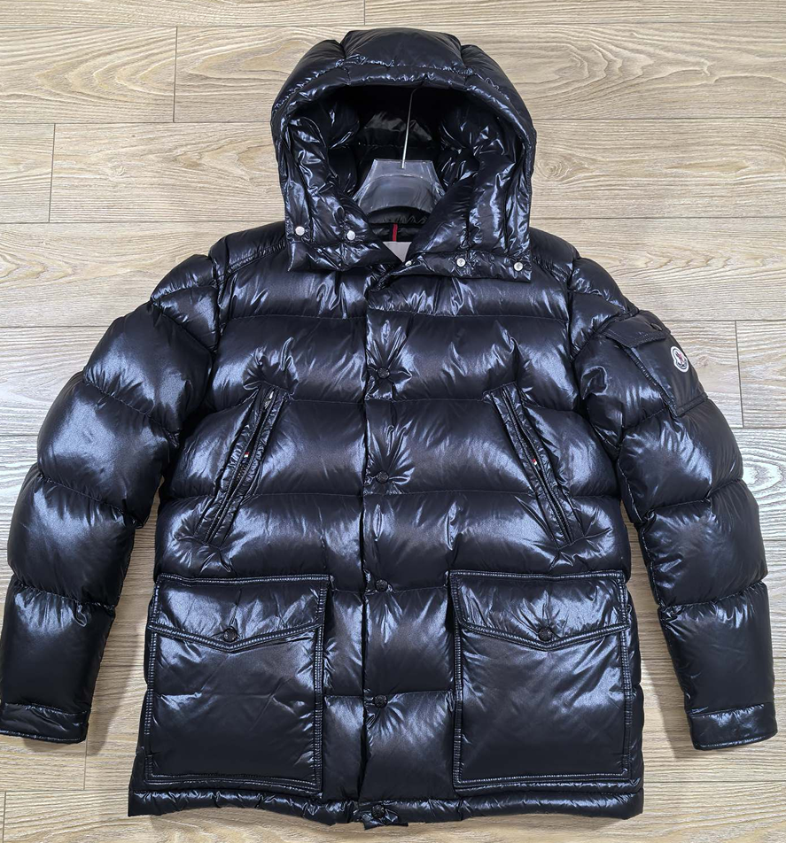 Moncler Vendor